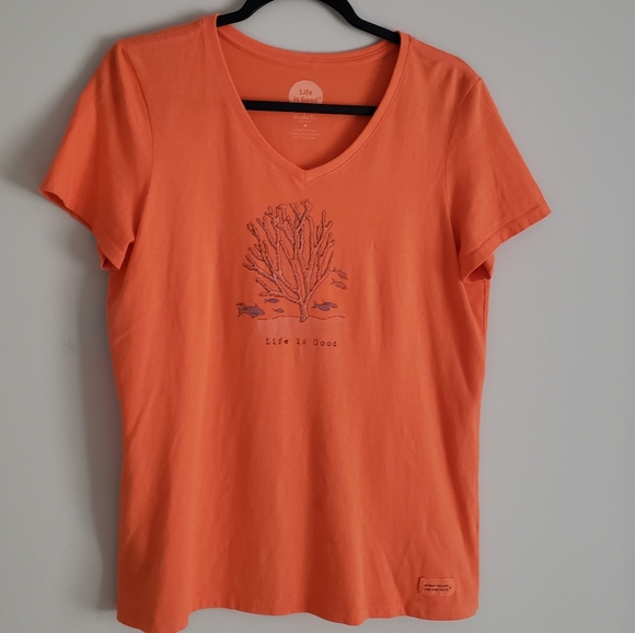 Life Is Good Tops - LIFE IS GOOD Classic fit Short Sleeve T-Shi